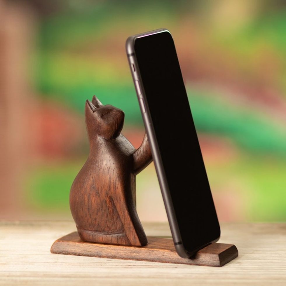 Feline-Themed Cedar Wood Phone Holder in Dark Brown Hue 'Supporting Paw'