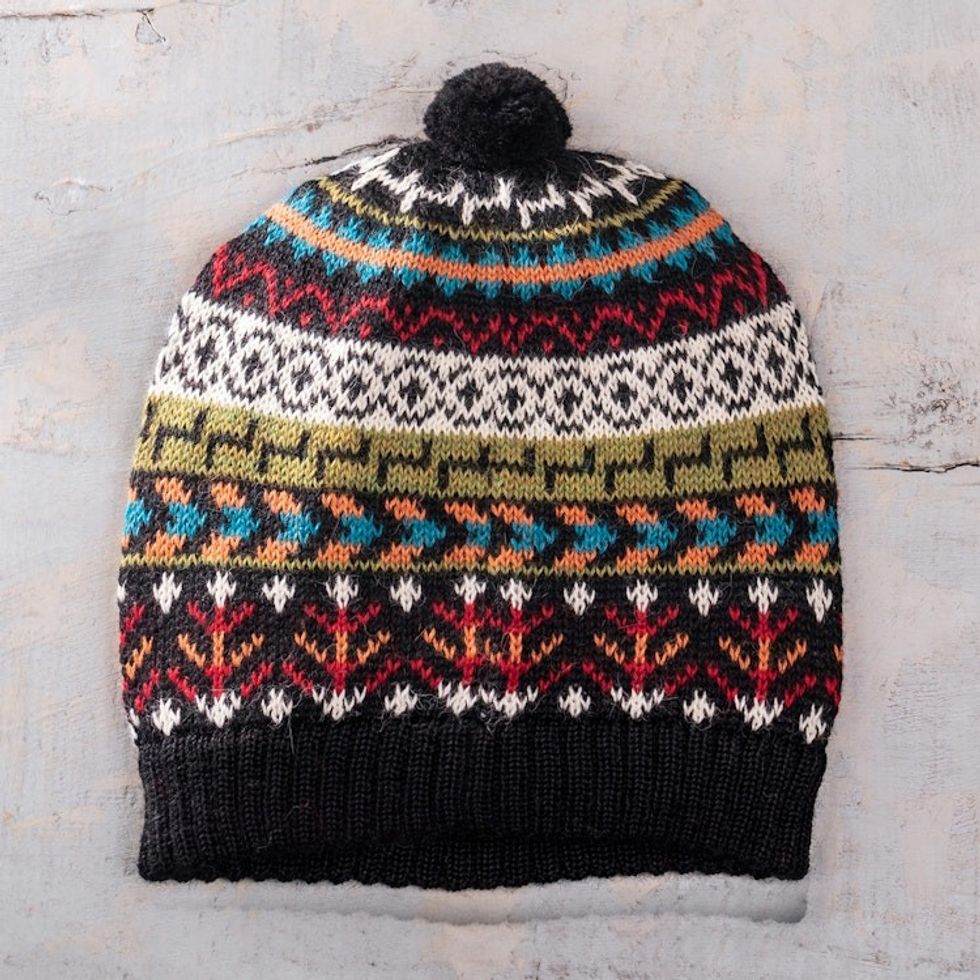 100 Alpaca Knit Hat in Black with Pompom and Andean Motifs 'Stylish Pompom'