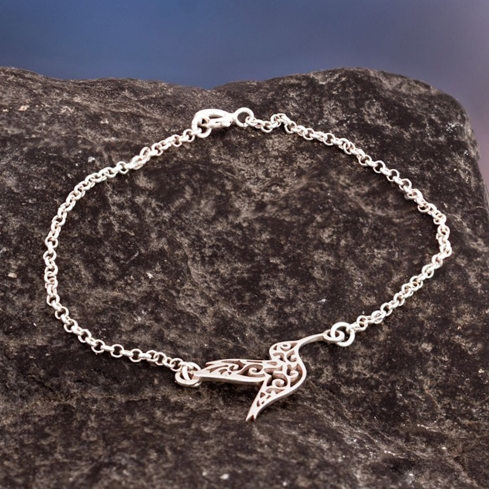 Fantasy-Inspired Hummingbird-Themed Sterling Silver Bracelet 'Hummingbird Vitality'