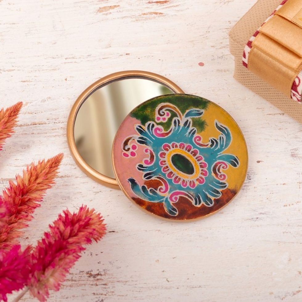 Baroque-Inspired Reverse-Painted Round Wood Pocket Mirror 'Primaveral Majesty'