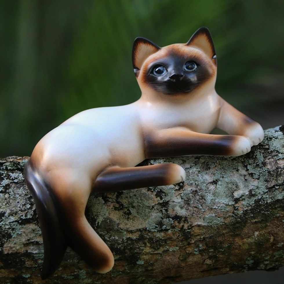 Wood statuette 'Playful Siamese Kitten'