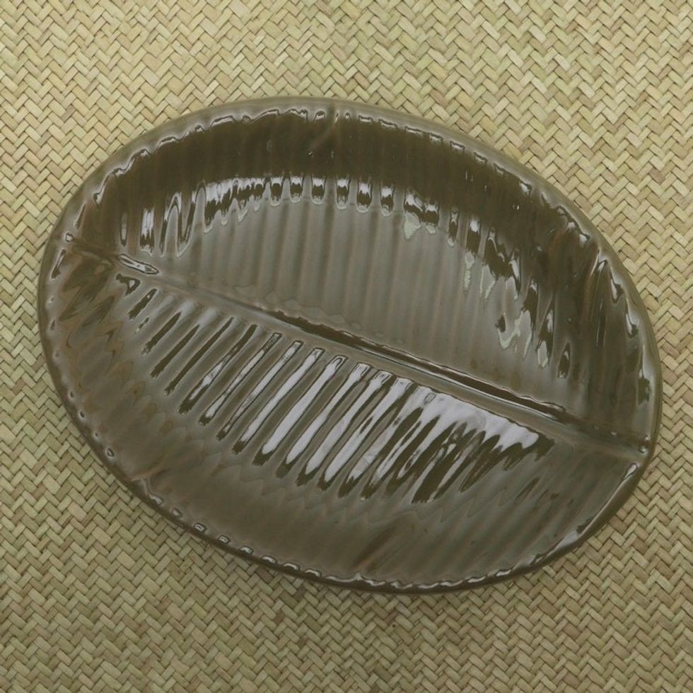 Fair Trade Stoneware Ceramic Serving Platter 'Oval Banana Leaf'
