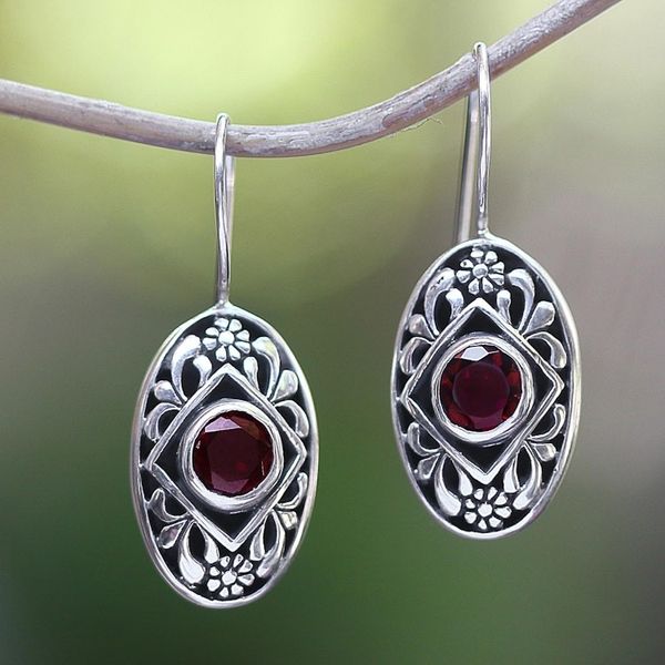 Alternate image for Garnet drop earrings Desire
