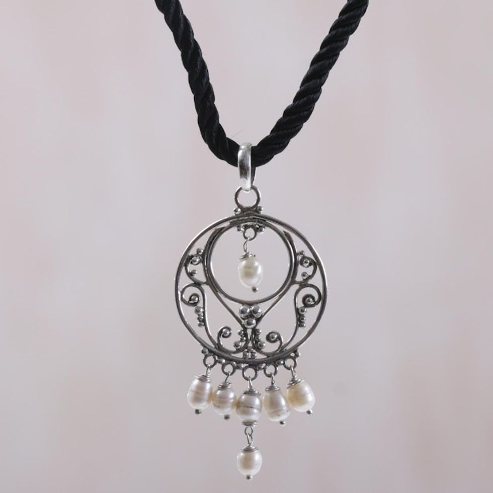 Sterling Silver and Pearls Pendant Necklace 'Moonbeams'