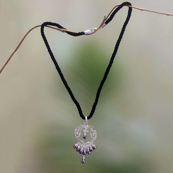 Alternate image for Pearl heart necklace 