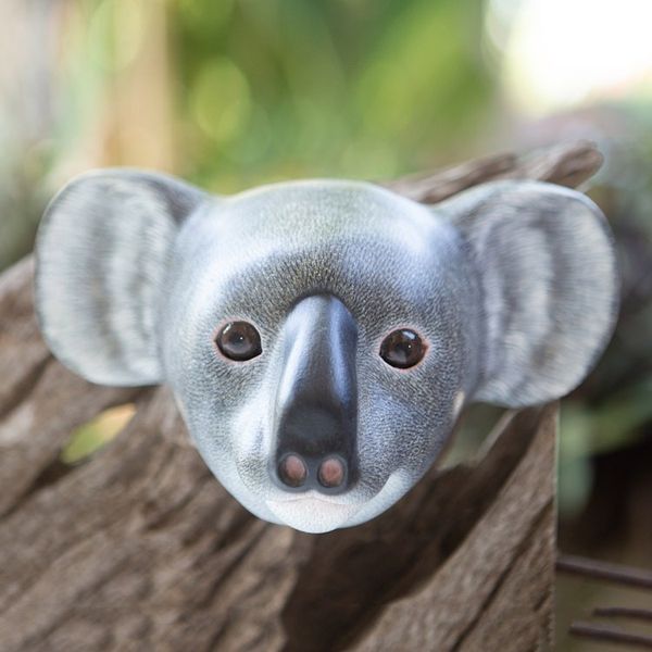 Alternate image for Wood mask Cuddly Koala