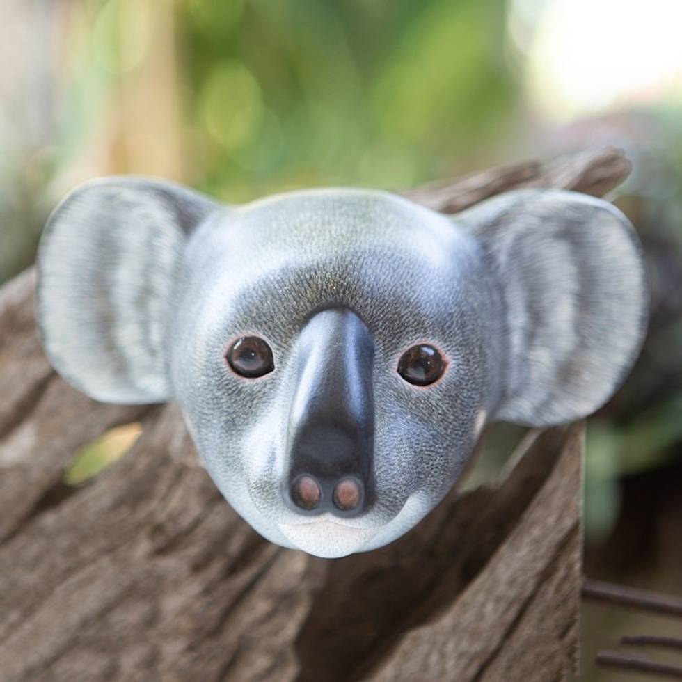 Wood mask 'Cuddly Koala'