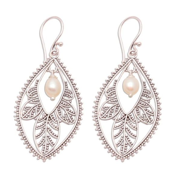 Alternate image for Pearl filigree earrings White Dogwood