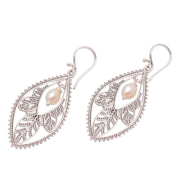 Alternate image for Pearl filigree earrings White Dogwood