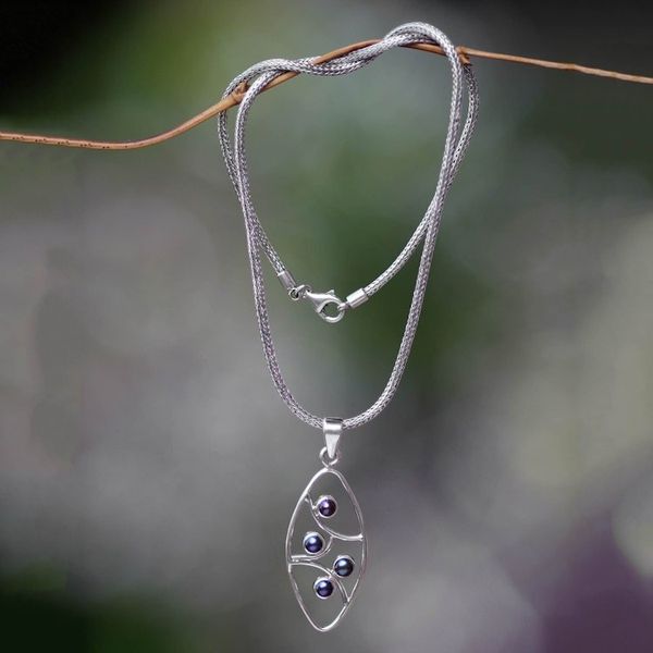 Alternate image for Cultured pearl pendant necklace Iridescent Hope