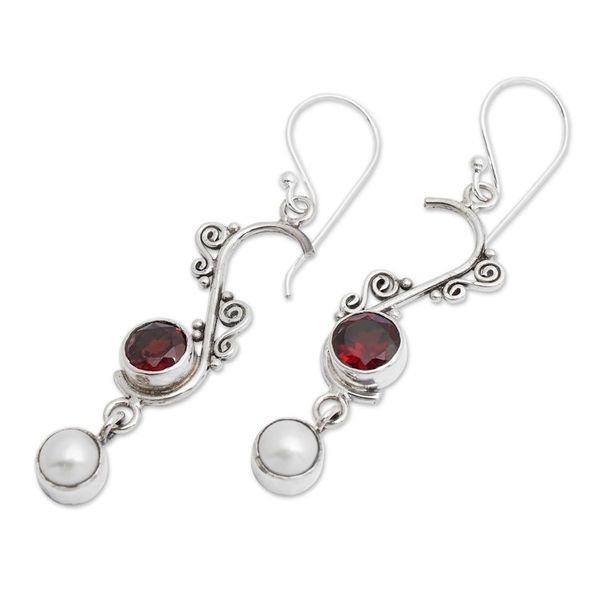 Alternate image for Pearl and garnet dangle earrings Graceful