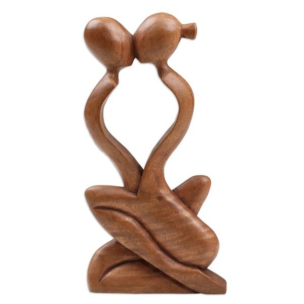 Alternate image for Romantic Wood Sculpture Endless Kiss
