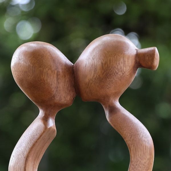 Alternate image for Romantic Wood Sculpture Endless Kiss