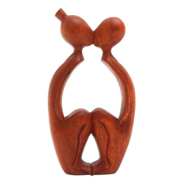 Alternate image for Romantic Wood Sculpture Young Lovers
