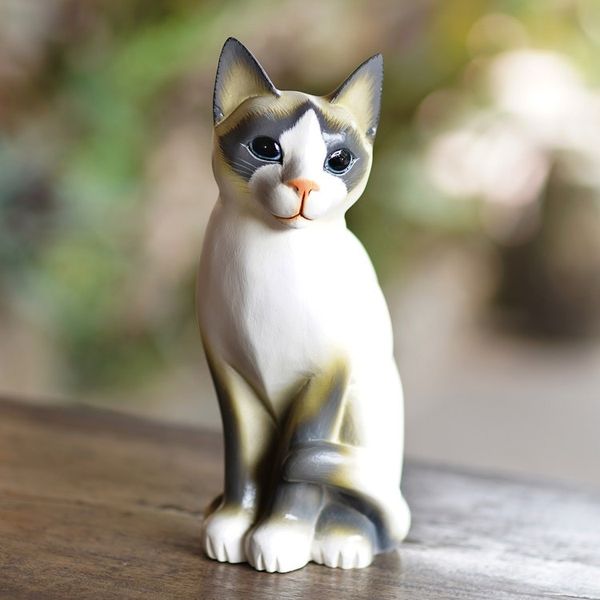 Alternate image for Wood statuette Blue Eyed Kitten