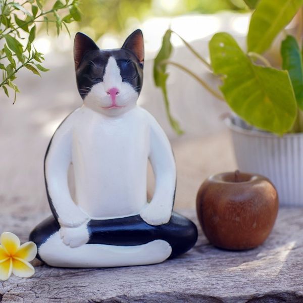 Alternate image for Wood statuette Yoga Cat