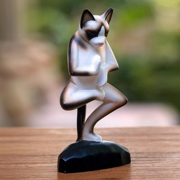 Alternate image for Wood sculpture Vrkasana Yoga Cat