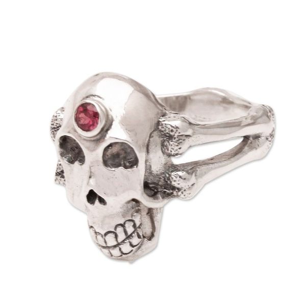 Alternate image for Mens Handcrafted Silver Skull RIng Pirates Jewel