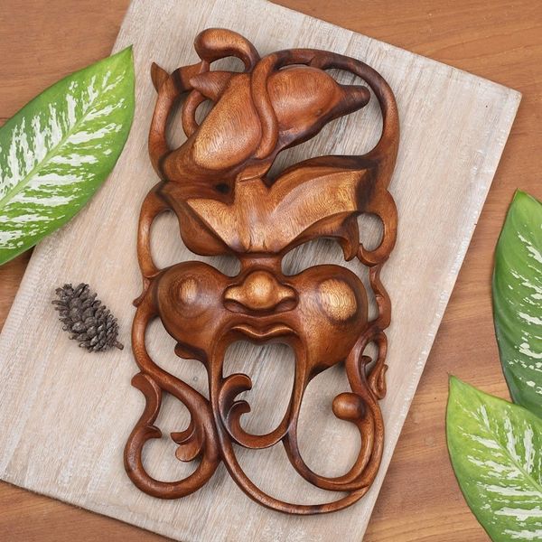 Alternate image for Wood mask Dolphin Bondres