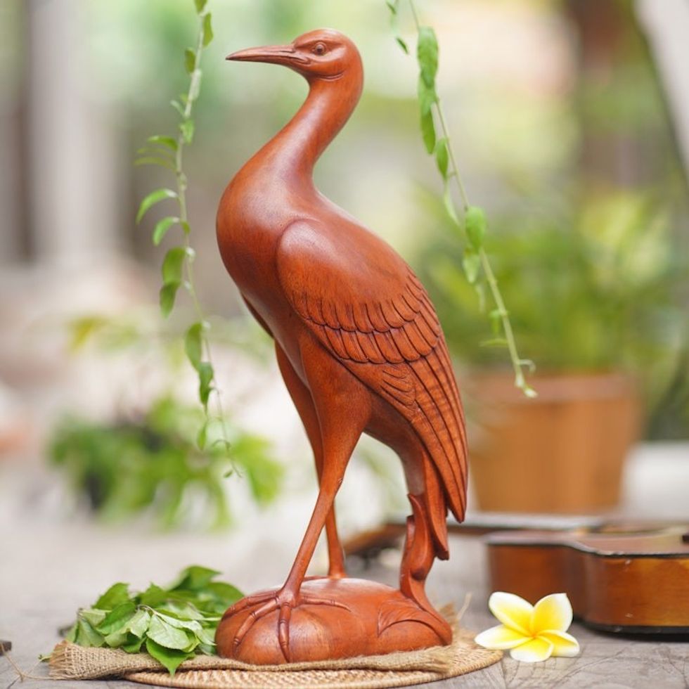 Wood sculpture 'A Heron's Grace'