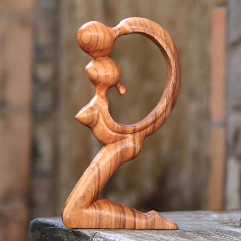 Romantic Wood Sculpture 'So in Love'