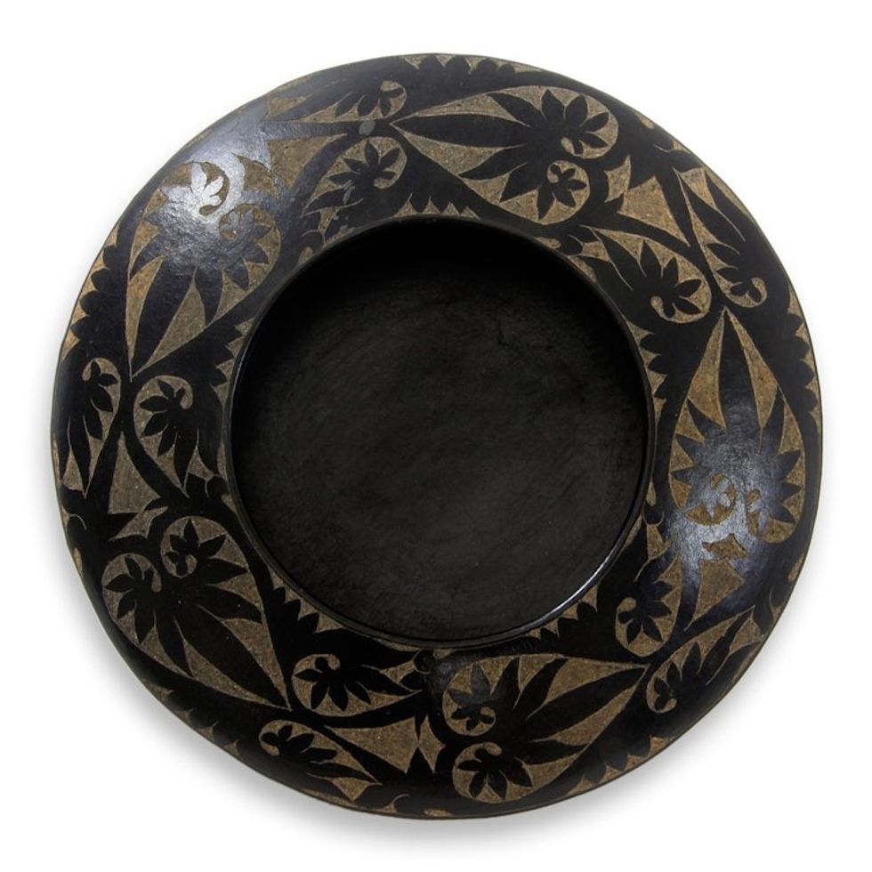 Low Round Terracotta Decorative Vase 'Java Jungle'