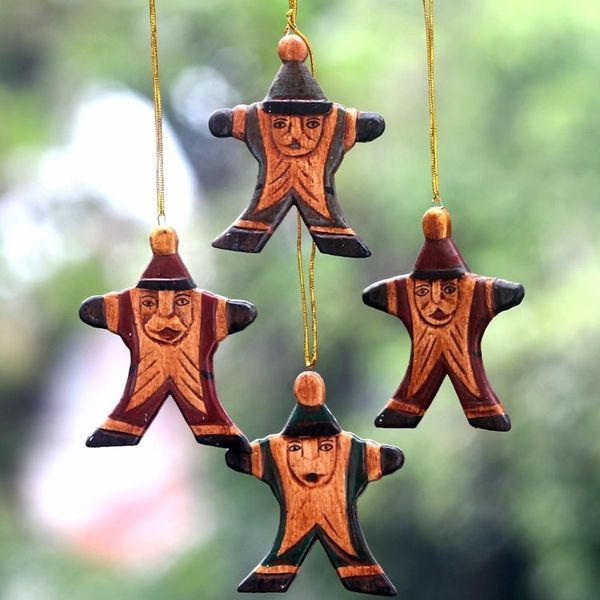 Alternate image for Classic Santa Claus Christmas Ornaments in Maroon and Green Happy Santa