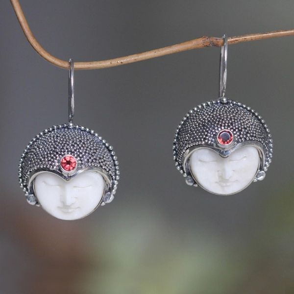 Alternate image for Garnet drop earrings Royal Lady