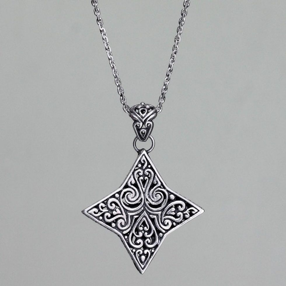 Balinese Floral Star Handmade Silver Necklace 'Star of Bali'