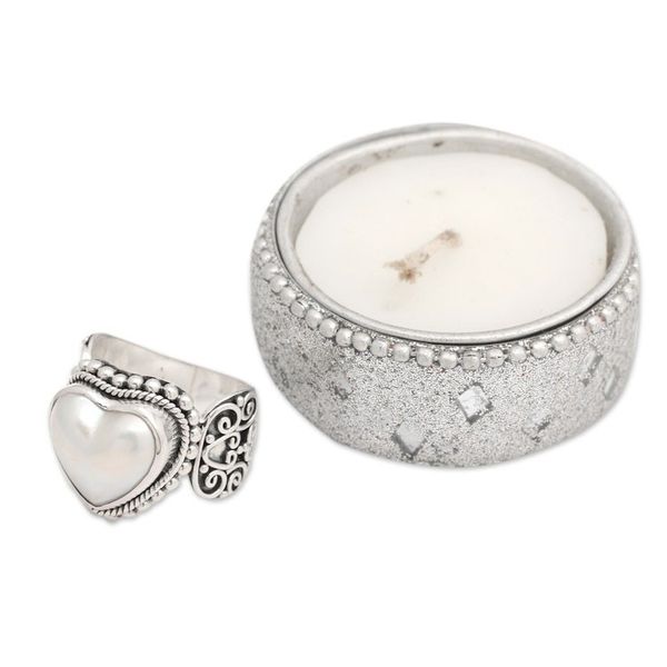 Alternate image for Ornate Cocktail Ring with Heart Shaped White Mabe Pearl Romance in White