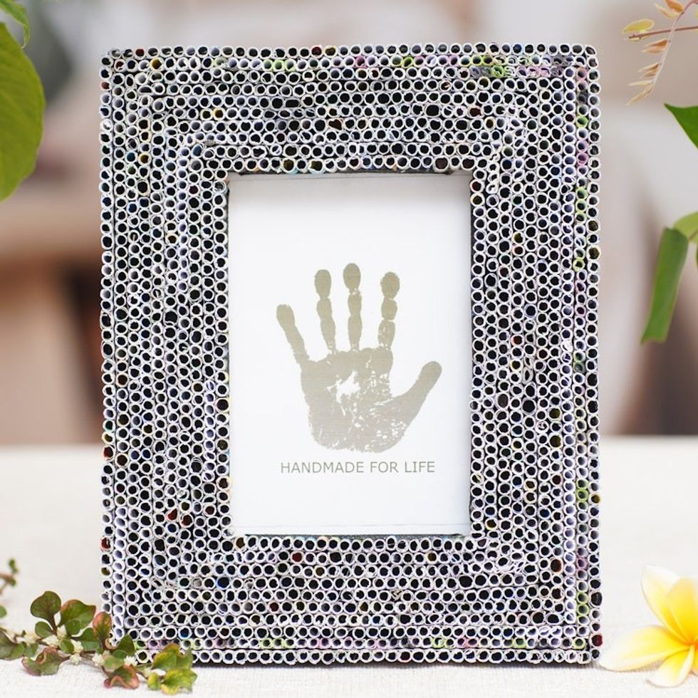 4x6 Recycled Paper Multicolored Photo Frame from Bali 'Straw Memories'