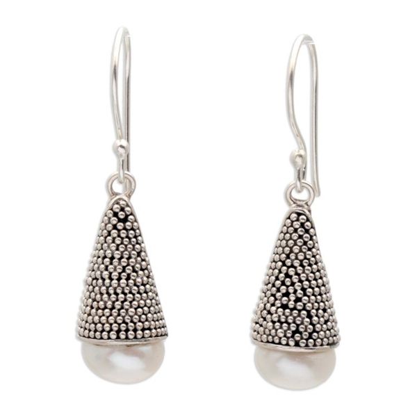 Alternate image for Indonesian Cultured Pearl and Sterling Silver Earrings Moonlight Cones