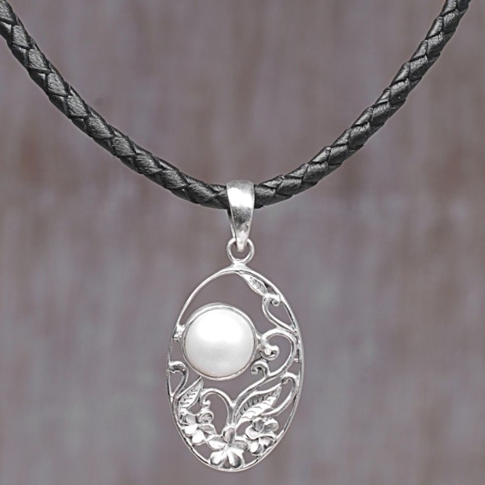 Sterling Silver Cultured Pearl Pendant Necklace with Leather 'Eye of the Moon'