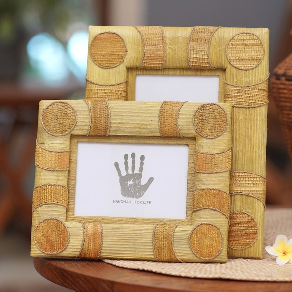 4x6 and 3x5 Natural Fiber Indonesian Photo Frames in Yellow 'Circle of Memories in Yellow'