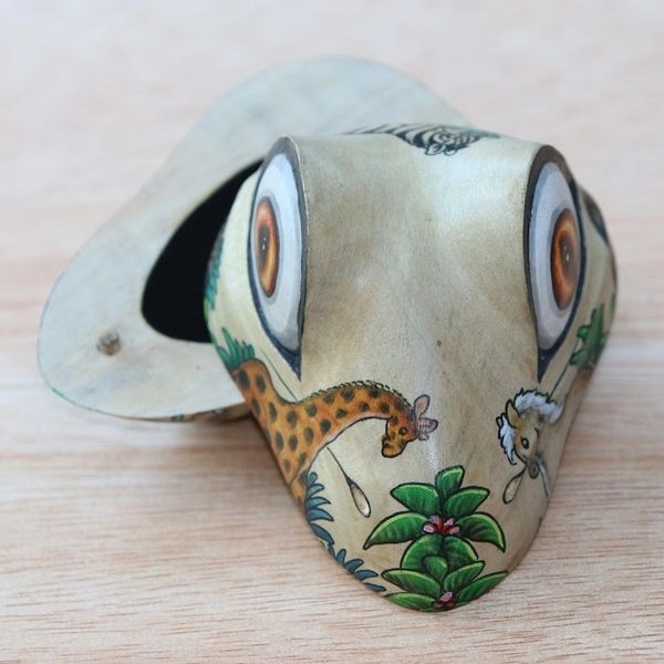 Alternate image for Hand Painted Frog Shaped Crocodile Wood Animal Jewelry Box Wilderness Frog