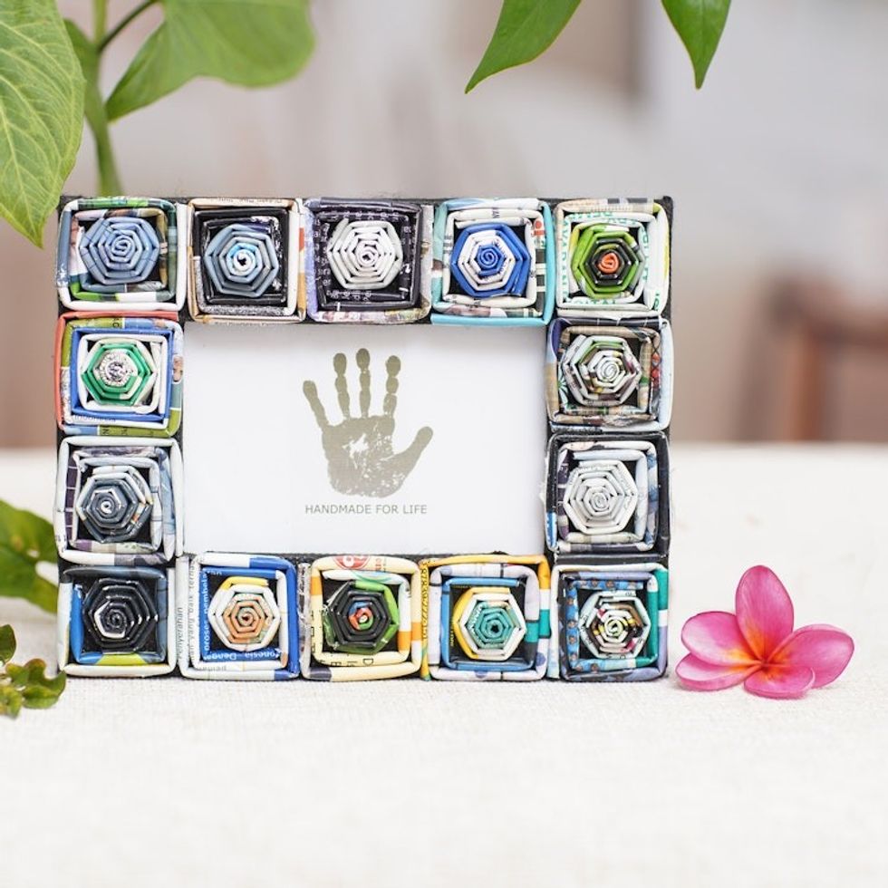 Artisan Crafted 3x5 Recycled Paper Frame Geometric Motifs 'Hexagonal Squares'