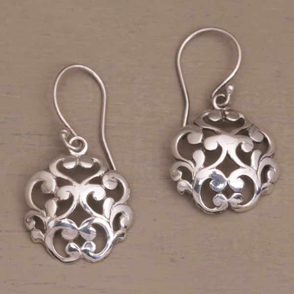 Alternate image for Everyday Sterling Silver Dangle Earrings with Vine Motifs Vine Crest