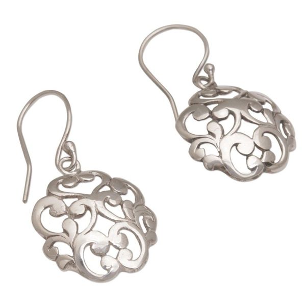 Alternate image for Everyday Sterling Silver Dangle Earrings with Vine Motifs Vine Crest