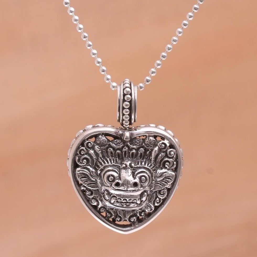 925 Sterling Silver Guardian Heart Pendant Necklace 'Guardian Heart'