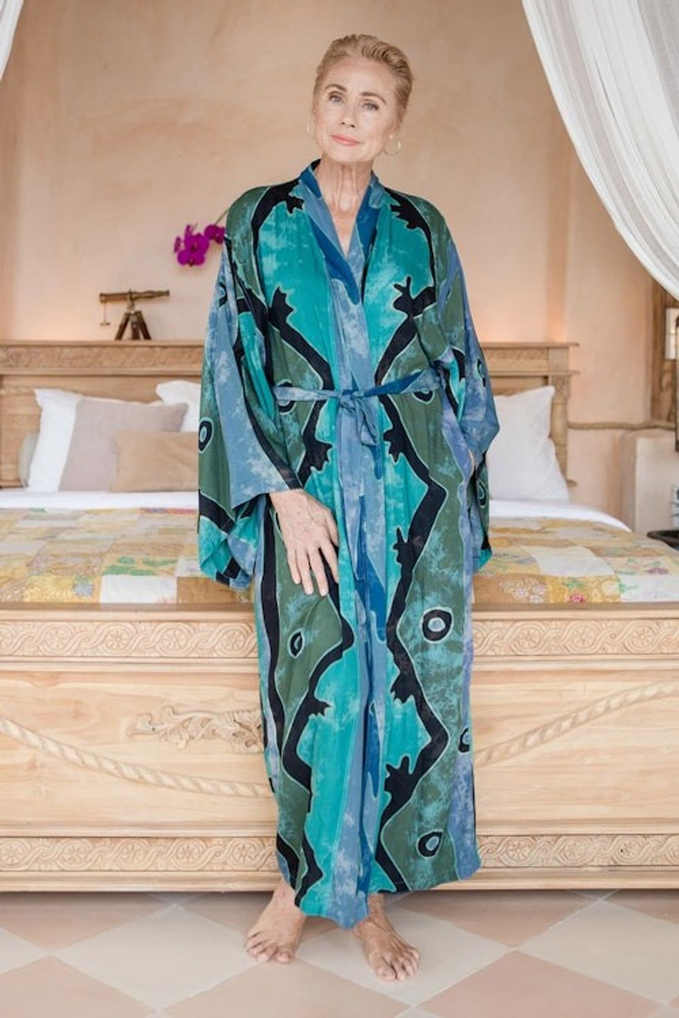 Teal Black and Blue Rayon Batik Long Sleeved Lounge Robe 'Atmosphere'