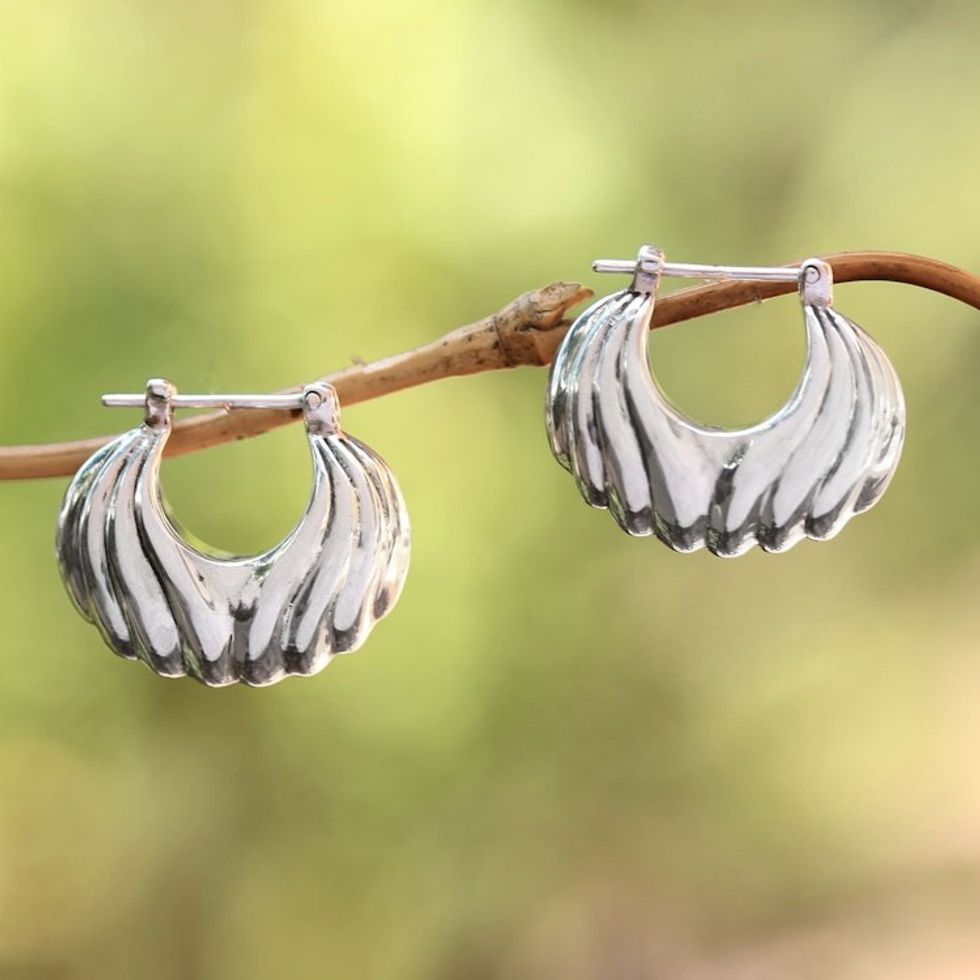 Sterling Silver Daylight Seashells Hoop Earrings 'Daylight Shells'