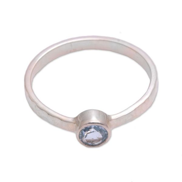 Alternate image for Blue Topaz and Hammered Sterling Silver Solitaire Ring Pretty Paradox
