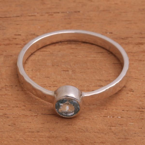 Alternate image for Blue Topaz and Hammered Sterling Silver Solitaire Ring Pretty Paradox