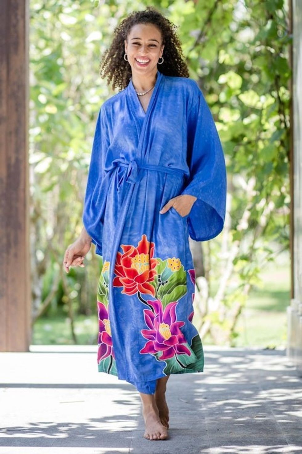 Blue and Multicolored Floral Rayon Robe 'Beautiful Flowers in Blue'