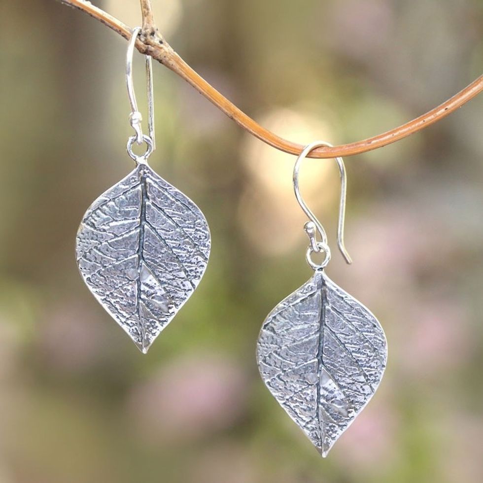 Handcrafted Balinese Leaf Theme Silver 925 Earrings 'Mangrove Leaf'