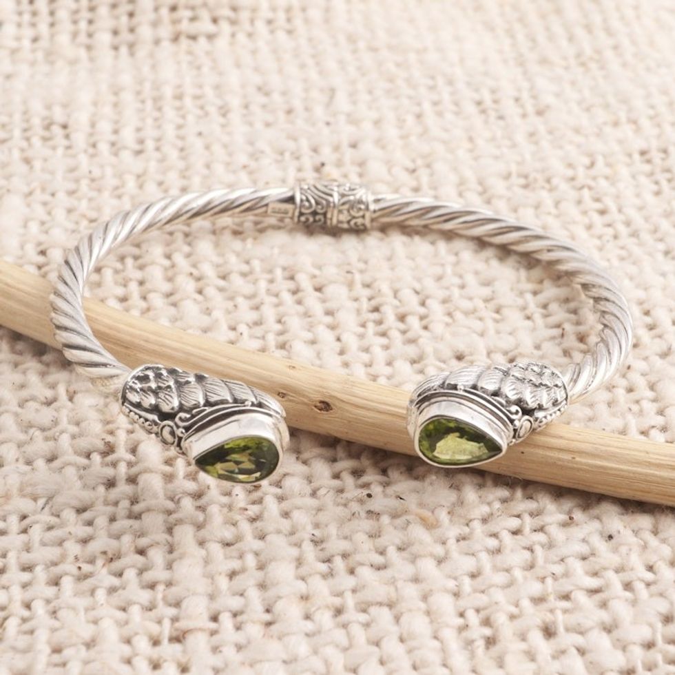 Wing Motif Peridot Cuff Bracelet 'Fancy Feathers'