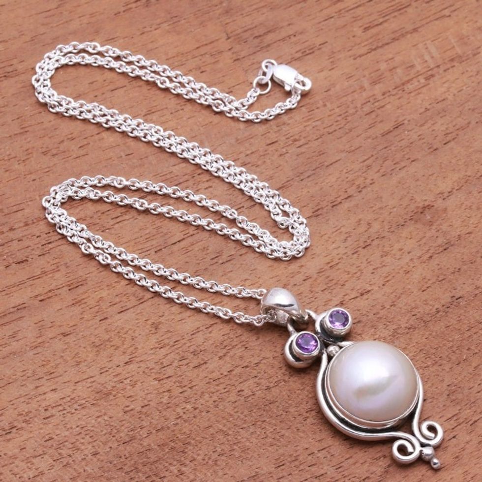 Cultured Pearl and Amethyst Pendant Necklace from Bali 'Impressive Stars'