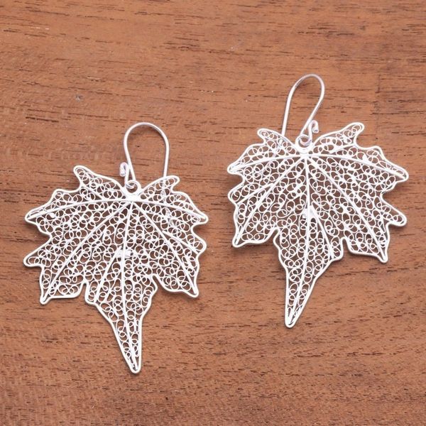 Alternate image for Leaf-Shaped Sterling Silver Filigree Dangle Earrings Wonderful Leaves