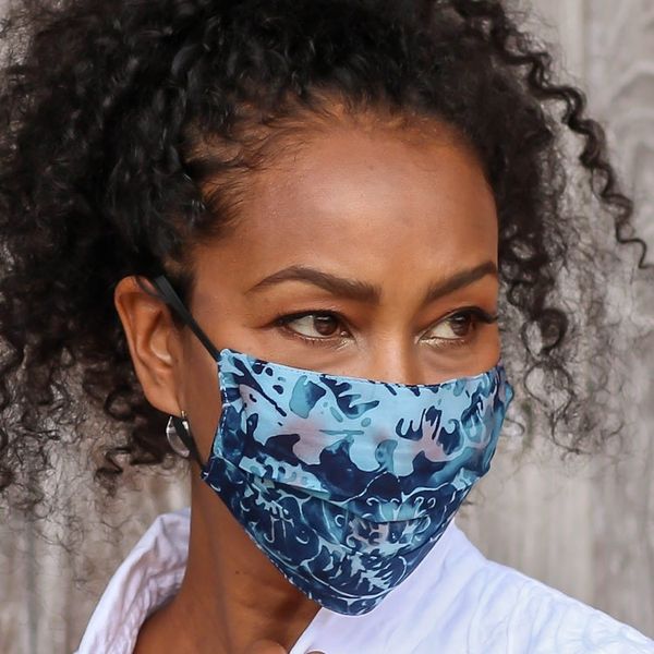 Alternate image for 4 Handmade Abstract Rayon Batik Pleated 2-Layer Face Masks Tropical Beauty