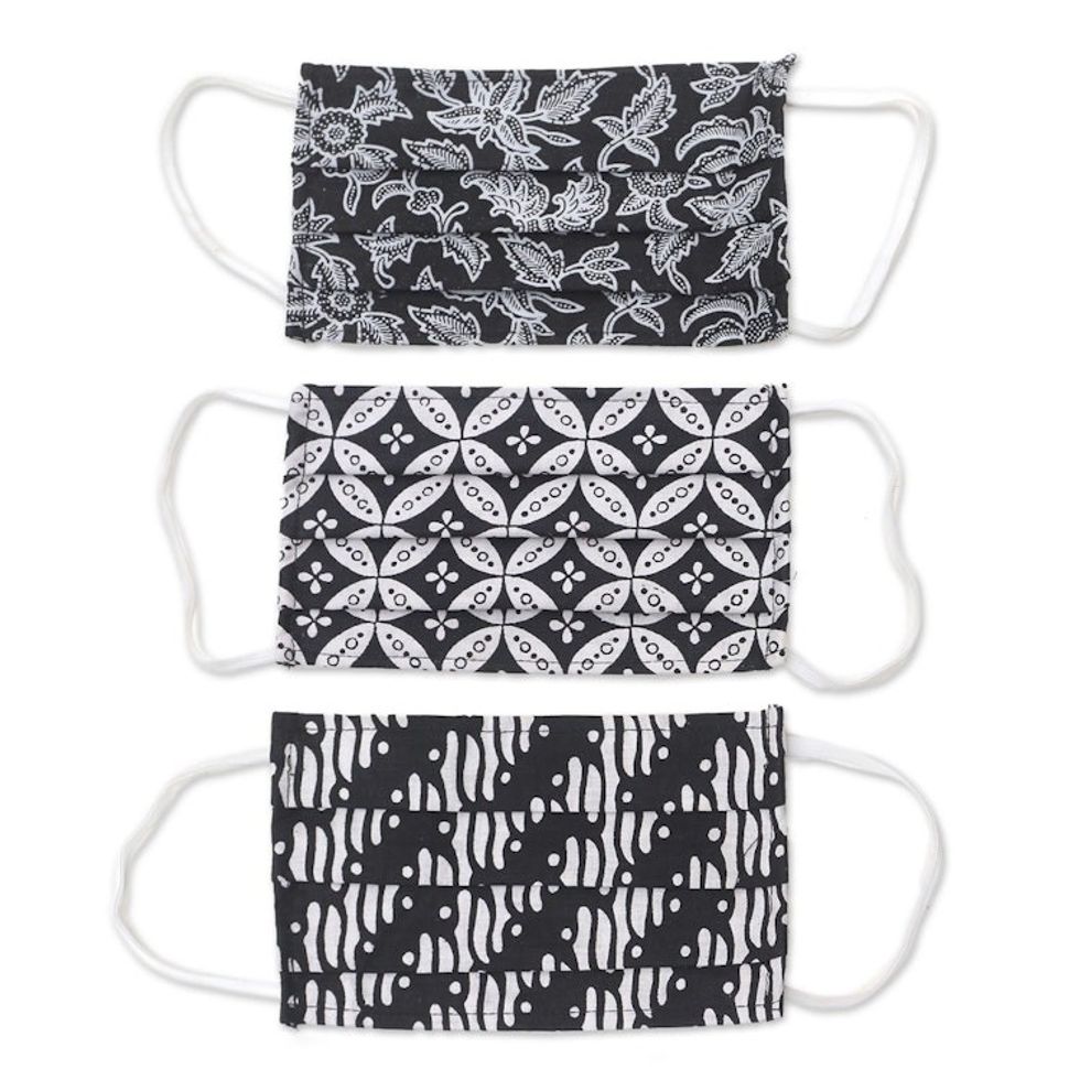 3 Black and White Cotton Pleated 2-Layer Face Masks 'Bold Black and White'